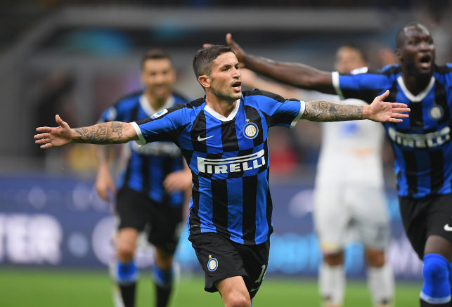 马切吉亚尼：奥古斯托客串不了右路；索默的扑救有问题