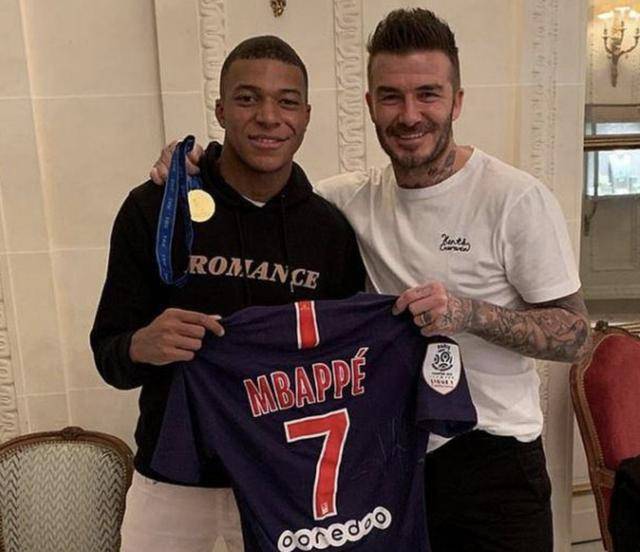 目前半场结束，马刺与鹈鹕双方合砍134分。