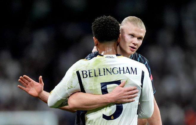 在上海旅游的奇塔迪尼重返海港俱乐部，拜访昔日教练和队友