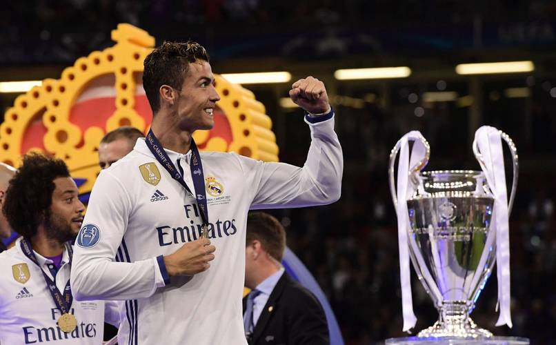 懂球帝12周年120大瞬间半决赛：梅西PK格策，武磊PK于大宝