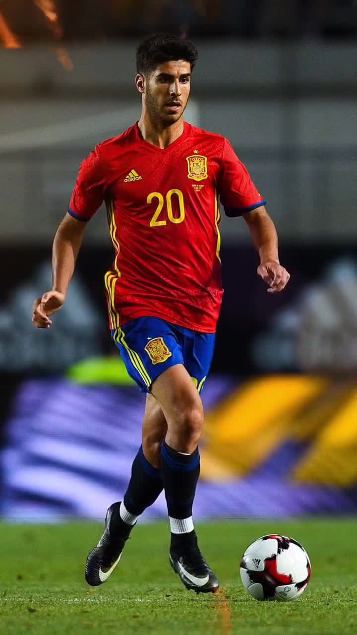 李国旭：满意球队中超首个赛季的表现，未来会不断努力、进步