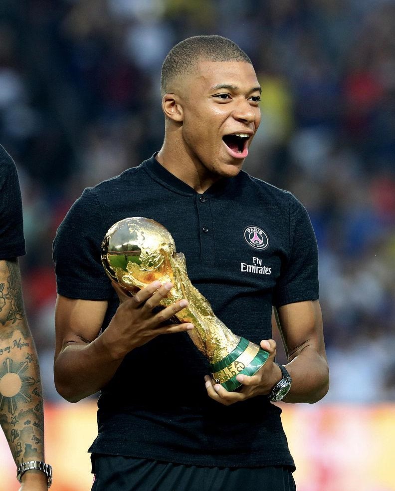 弗兰克表示热刺正在“处理”比苏马转会风波，乌多吉将缺席至明年