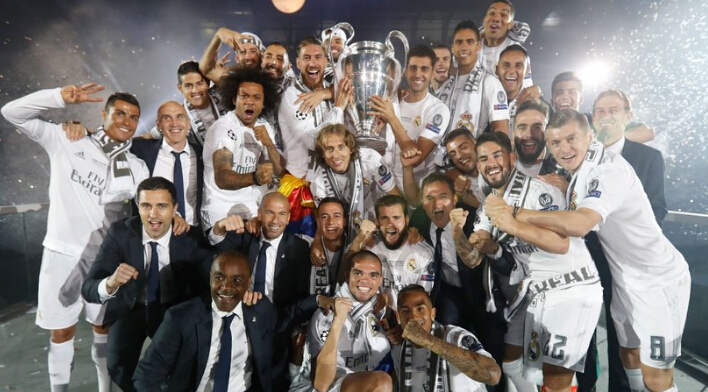 支持河南队，一河南球迷从航体骑三轮车前往足协杯决赛地苏州