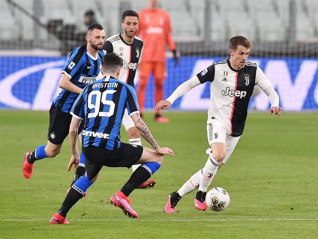 卡萨诺盛赞劳塔罗：他已经4年没去休假了，批评他的人真无知