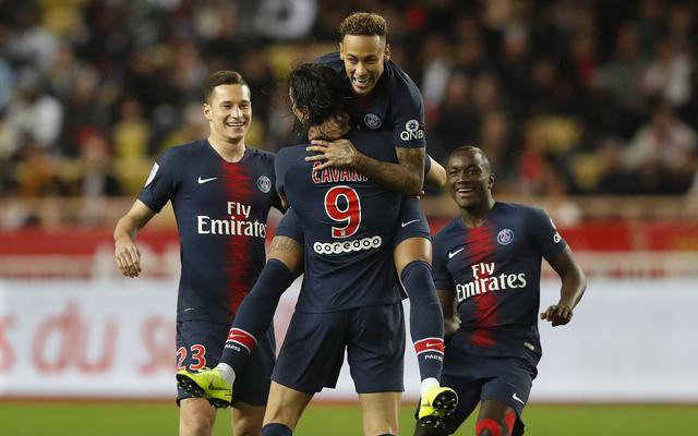 澳门12月博彩收入同比跌2% 疫后首次出现倒退